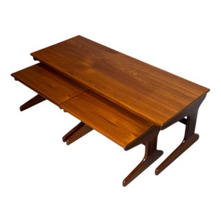 Mid-Century Modern British Portwood Teak Nesting Tables, Set of 2 For Sale