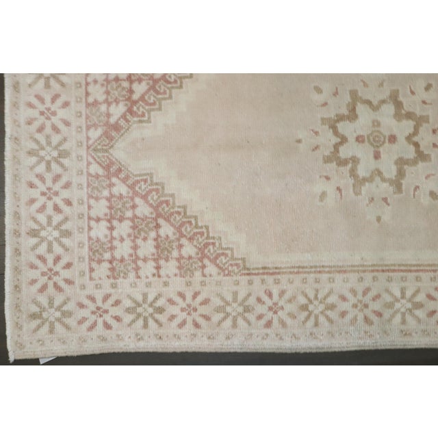 Vintage Zabihi Collection Neutral Moroccan Rug - 2'9" x 5' For Sale In New York - Image 6 of 7