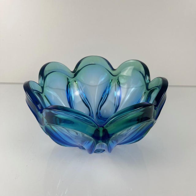 Large Vintage Murano Glass Bowl, 1960 For Sale - Image 4 of 10