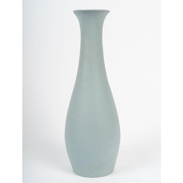 Early 20th Century Art Nouveau Vase with Relief of Woman from Weshwood, 1900s For Sale - Image 5 of 8