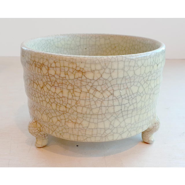 Chinese Chinese Ge Yao Tripod Bowl For Sale - Image 3 of 6