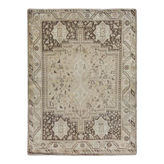 1960s Persian Qashqai Beige Wool Hand Knotted Oriental Rug For Sale