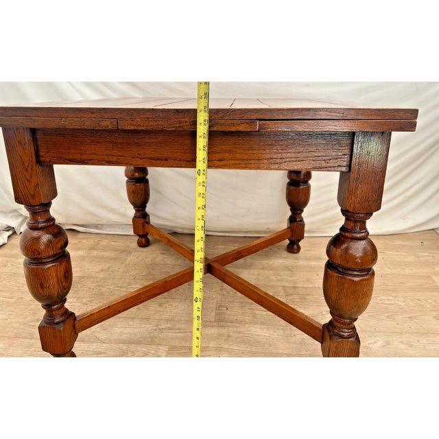 Early 20th Century English Tudor Expansion Table Turned Baluster Legs Quarter Sawn Oak, X-Stretcher For Sale - Image 13 of 14
