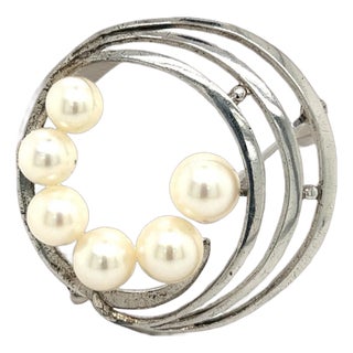 1990s Mikimoto Estate Akoya Pearl Brooch Pin Sterling Silver 7.40 mm For Sale