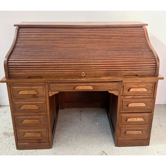 American Desk in Oak, 1930 For Sale - Image 18 of 18