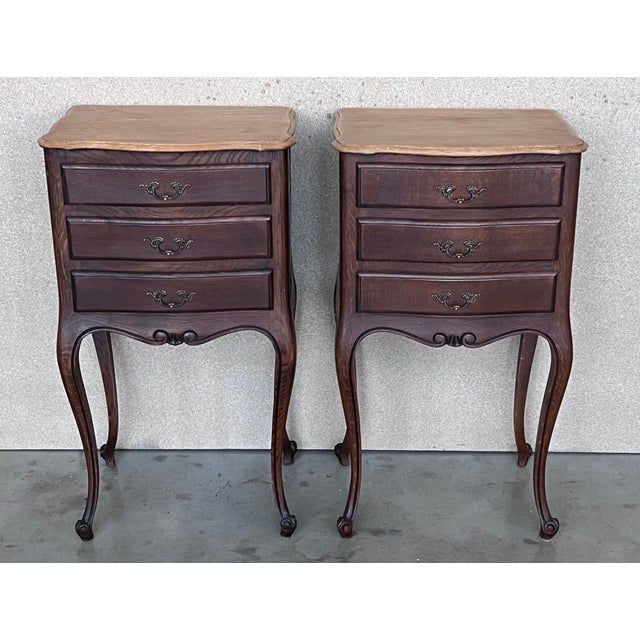 French Antique Louis XV French Darkness Oak Nightstands, Set of 2 For Sale - Image 3 of 12