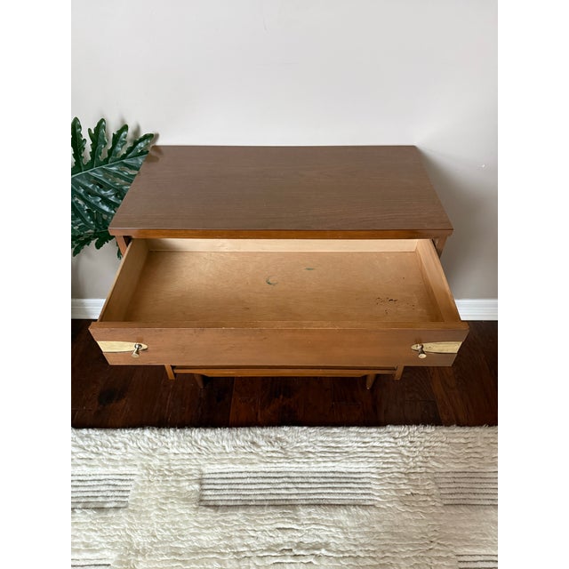 Vintage Mid Century Modern Walnut 3 Drawer Dresser in the Style of Stanley For Sale - Image 10 of 12