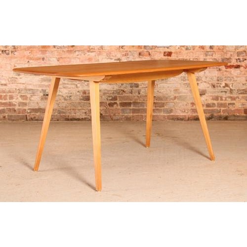 1960s Mid-Century Modern Model 382 Plank Dining Table from Ercol, 1960s For Sale - Image 5 of 8