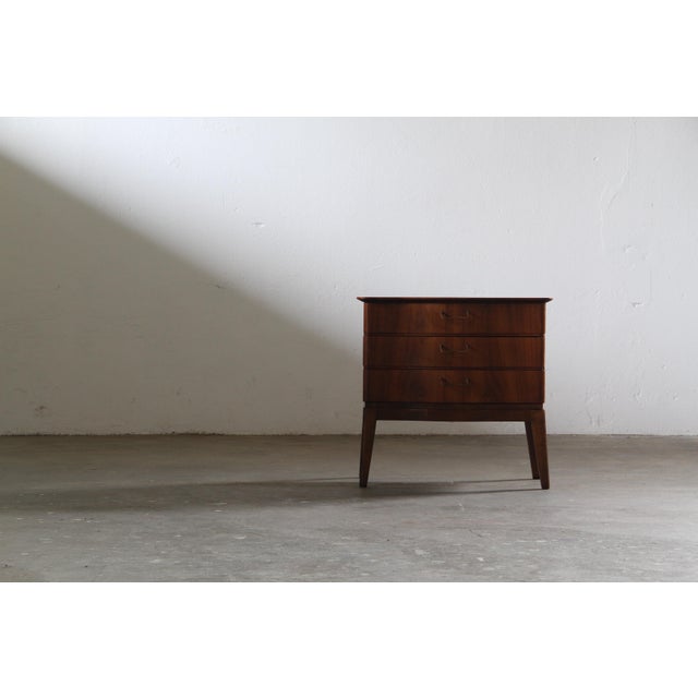 Vintage Walnut Bedside Table in the style of Ole Wanscher, Denmark, 1950s For Sale - Image 10 of 18