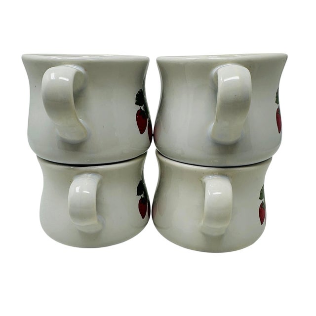 Ceramic 1970s Nelson McCoy Strawberry Country Soup Bowls - Set of 4 For Sale - Image 7 of 13