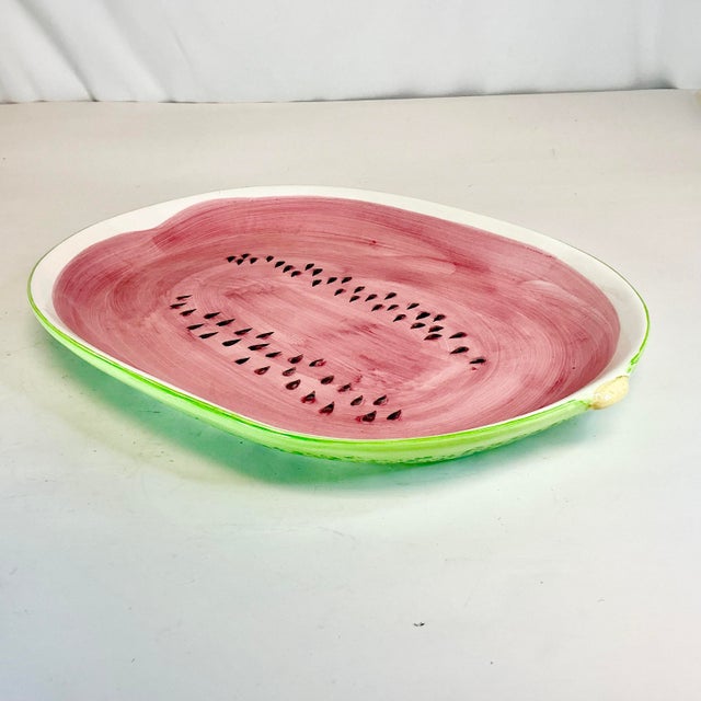 1980s Vintage Americana Boho Chic Arts & Crafts Hand-Painted Ceramic Watermelon Platter. For Sale - Image 9 of 12