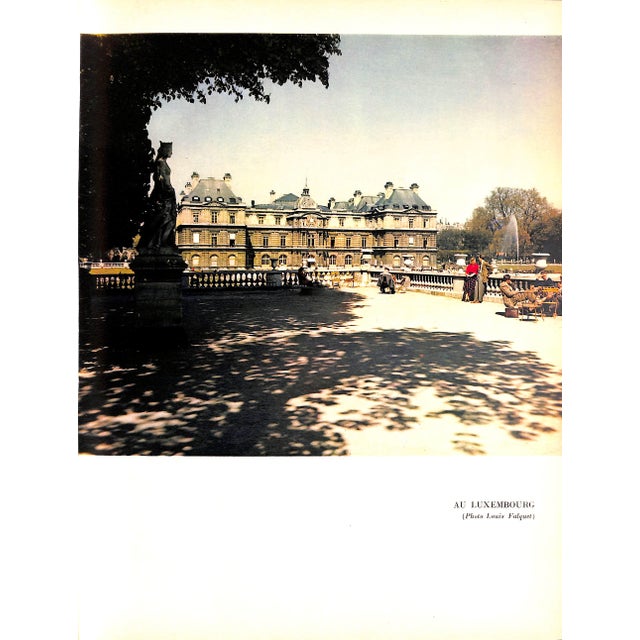 Traditional "Paris Mon Coeur..." Book, 1952 For Sale - Image 3 of 12