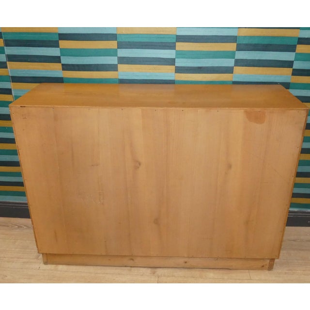 Display Cabinet in Elm and Glass, 1960s For Sale - Image 6 of 16