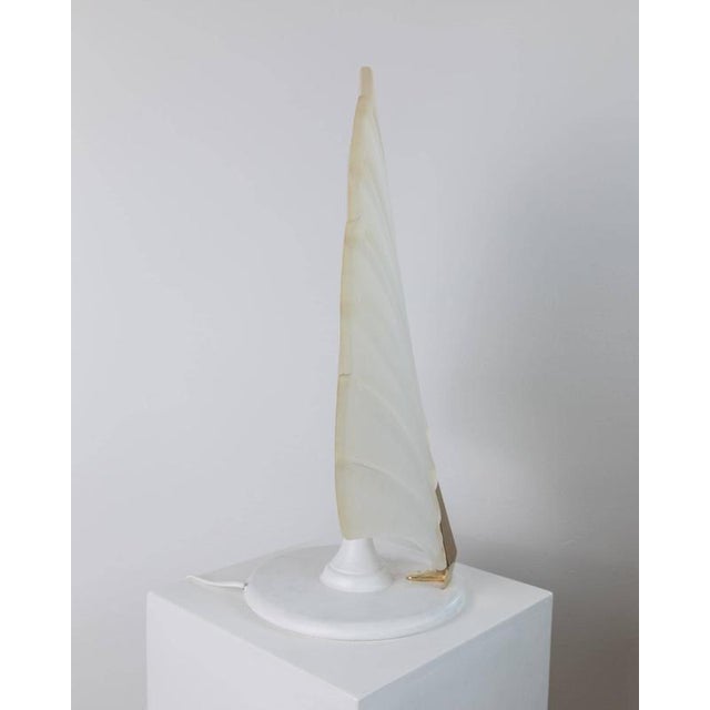 Metal Vintage Murano Glass Table Lamp with Leaf Shaped Glass - White, Gold Metal Base, Italy, 1980s For Sale - Image 7 of 11