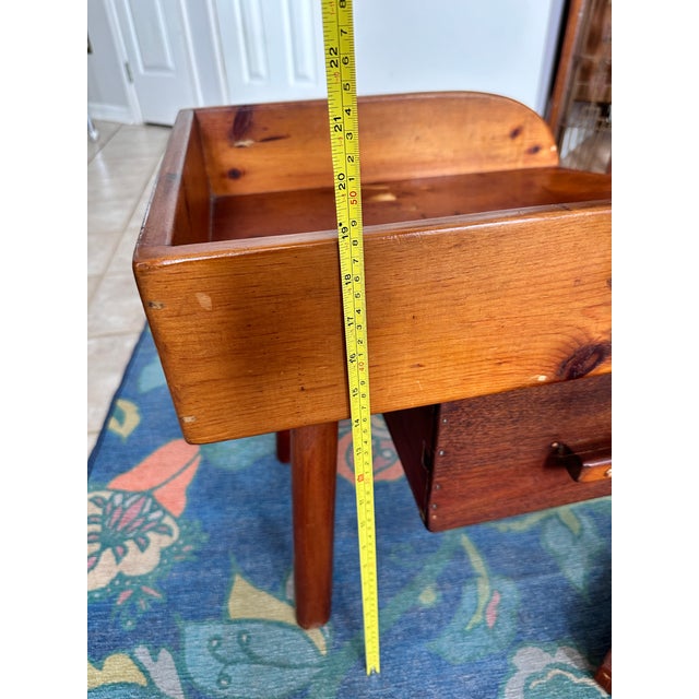Early 20th Century Handcrafted Cobbler’s Bench Coffee Table For Sale - Image 6 of 12