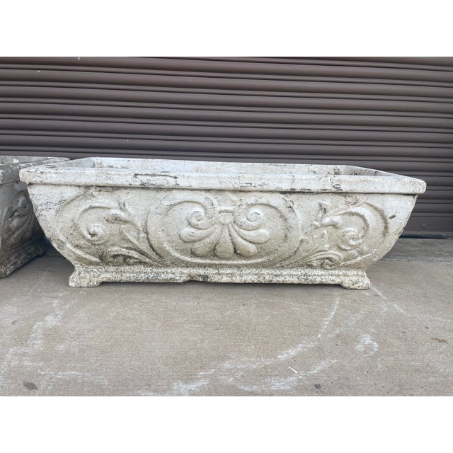 Pair of Vintage New Orleans Garden District Cast Stone Rectangular Planters For Sale In Mobile - Image 6 of 8
