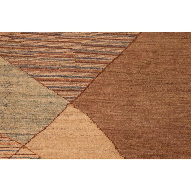 1980s Boho Chic Gabbeh Orange/Brown Wool Rug - 6'2" X 9'3" For Sale - Image 4 of 10