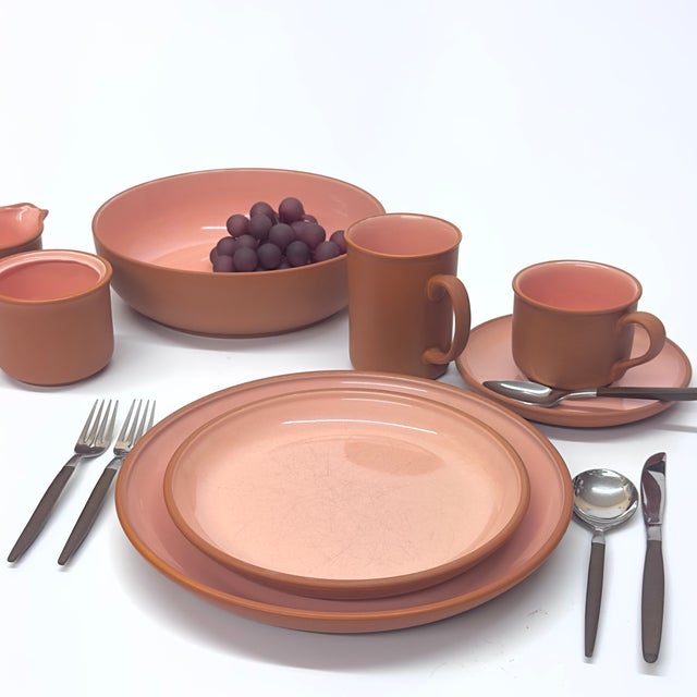 1980s Stunning Peach & Terracotta Gloss & Matte Dinner Set - Place Settings for 6 / 32 Pieces For Sale - Image 12 of 13