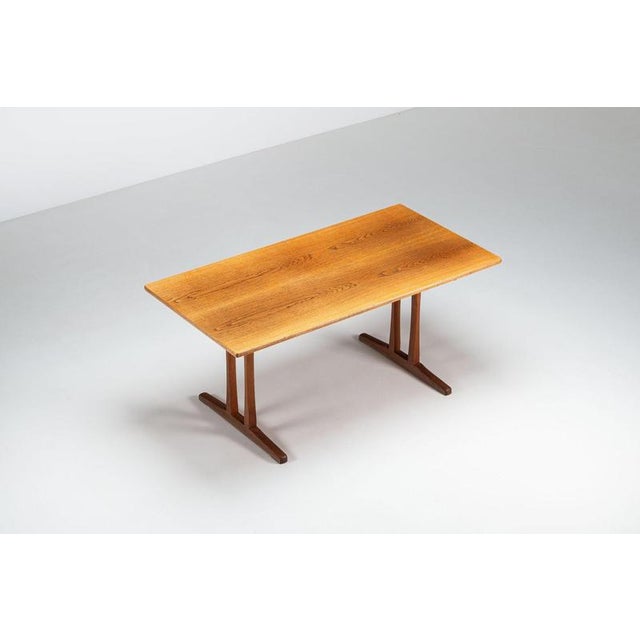 A beautiful and refined c18 “shaker” dining table designed by renowned danish designer børge mogensen for fdb møbler in...