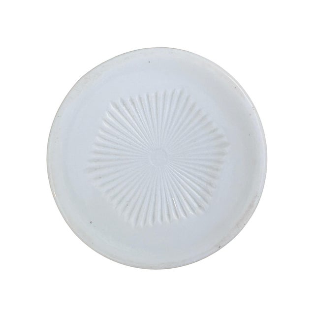 Vintage Westmoreland Milk Glass Hobnail Vase For Sale In Los Angeles - Image 6 of 6