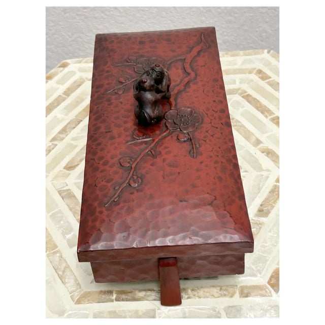 1930s Ooak Japanese Kissing Monkeys/Lacquer Box/Gems For Sale - Image 4 of 12