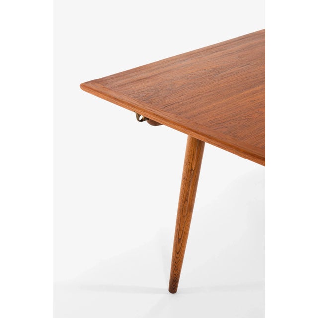 Wood Danish Jh-570 Dining Table by Hans Wegner for Johannes Hansen For Sale - Image 7 of 15