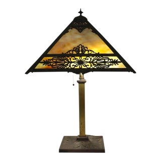 Bradley & Hubbard Arts & Crafts 4-Panel Floral Overlay Slag Glass Lamp C1920 For Sale