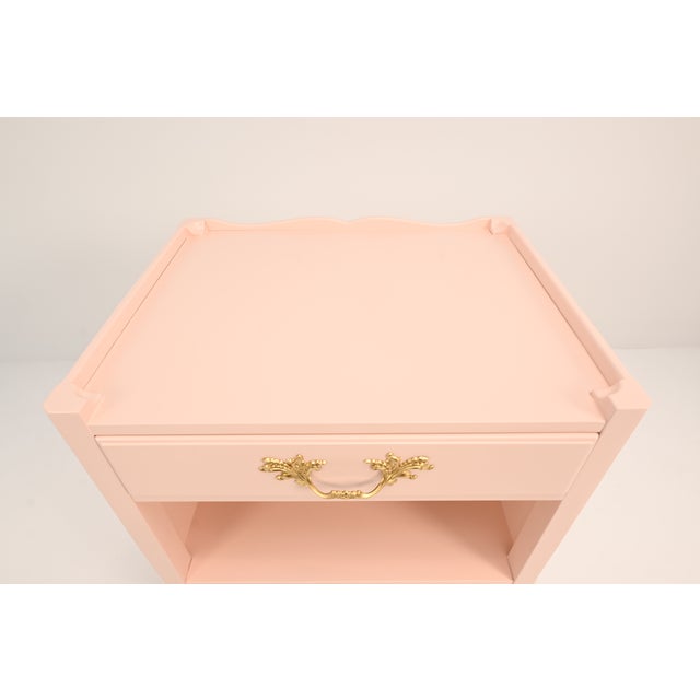 Henredon French Provincial Louis XV Style Pink Lacquered Nightstands, Pair | Newly Refinished For Sale - Image 11 of 15