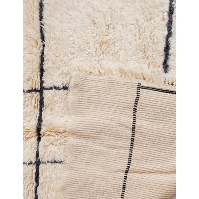Mid-Century Modern Grid Pattern Moroccan Rug - 8.3 X 5.7 Ft For Sale - Image 3 of 10