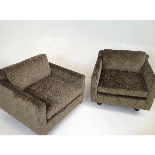 Mid-Century Modern Mid-Century Modern Lounge Chairs - A Pair For Sale - Image 3 of 5