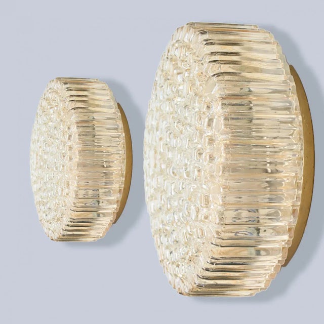 1970s Medium Round Clear Textured Glass Wall Lights from Limburg, 1970, Set of 2 For Sale - Image 5 of 12