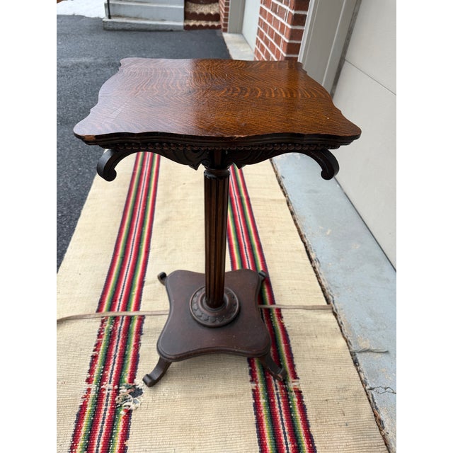 A Very Nice Quartersawn Antique American Oak Pedestal or Side Table, Circa 1890's Made in the USA, circa 1890-1910's Made...