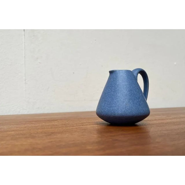 Small Minimalist German Carafe Vase by Hildegard and Peter Delius for Hamelner Kunsttöpferei, 1960s For Sale - Image 12 of 13