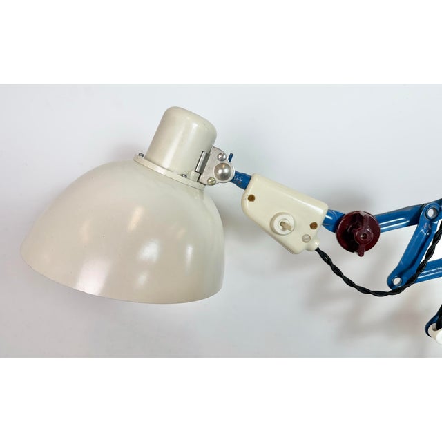 Industrial East German Scissor Table Lamp from Veb Zweckleuchtenbau Dresden, 1950s For Sale - Image 10 of 18