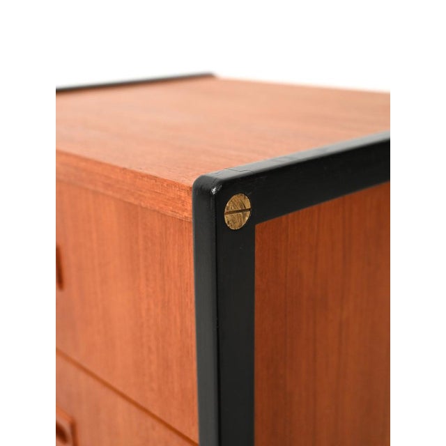 Small Scandinavian Chest of Drawers with Black Profiles from Bodafors, 1969 For Sale - Image 6 of 10