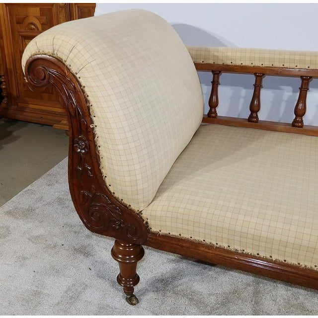 Long Victorian Mahogany Chaise Lounge, England, 19th Century For Sale - Image 6 of 18