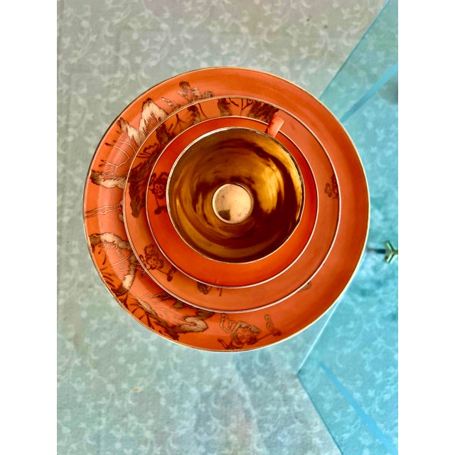 Dorothy Thorpe 1960s Dorothy Thorpe California Persimmon Orange and Gold Dinnerware Set- 25 Pieces For Sale - Image 4 of 9