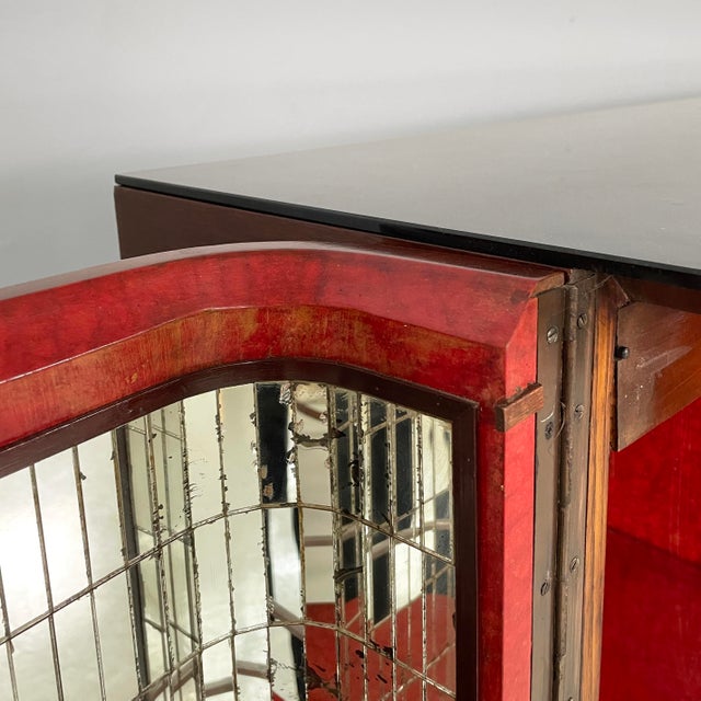 Glass Italian Art Deco Bar Cabinet with Lamp in Wood and Glass, 1930s For Sale - Image 7 of 18