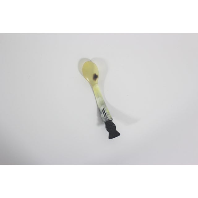 1960s Vintage Carved Natural Horn Scottish Thistle or Pineapple Spoon A For Sale - Image 5 of 9