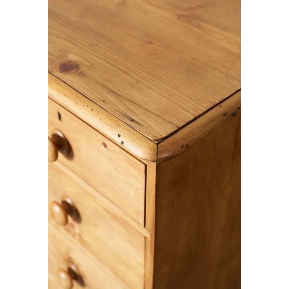 19th Century Matched Pair 19th Century English Pine Chest of Drawers (C. 1880) For Sale - Image 5 of 8