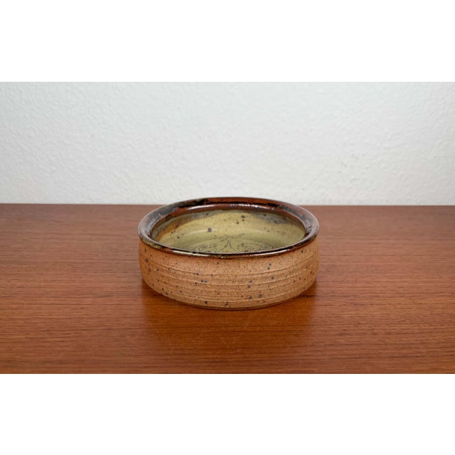 1960s Mid-Century Modern Danish Studio Pottery Bowl by Bente Lemche, 1960s For Sale - Image 5 of 18