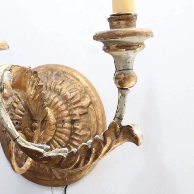 Early 19th Century Italian Giltwood & Gesso 4-Arm Wall Sconces - A Pair For Sale - Image 4 of 9