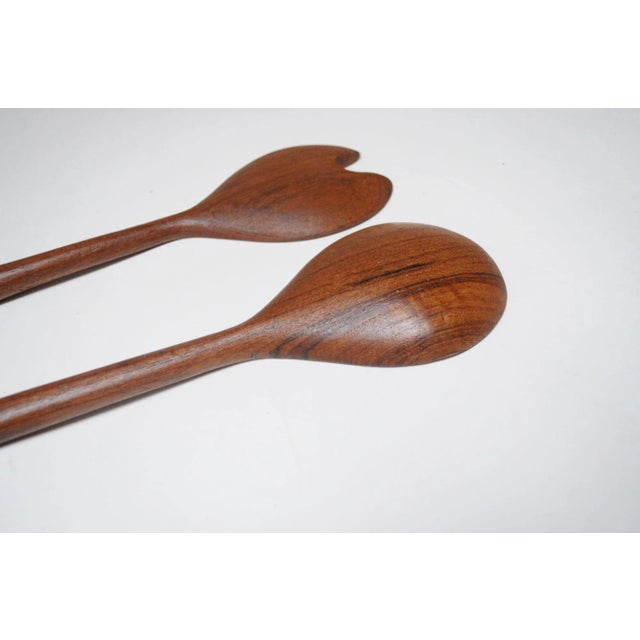 Mid-Century Scandinavian Modern Extra Long Teakwood Salad Tongs For Sale In New York - Image 6 of 8