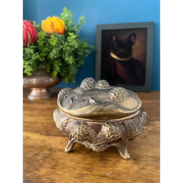 1910s Art Nouveau Ornate Footed Metal Trinket Box For Sale - Image 4 of 18