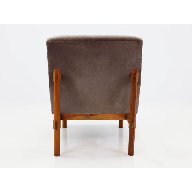 Model 869 Architectural Lounge Chairs from Cassina, Italy, 1960s, Set of 3 For Sale - Image 12 of 13