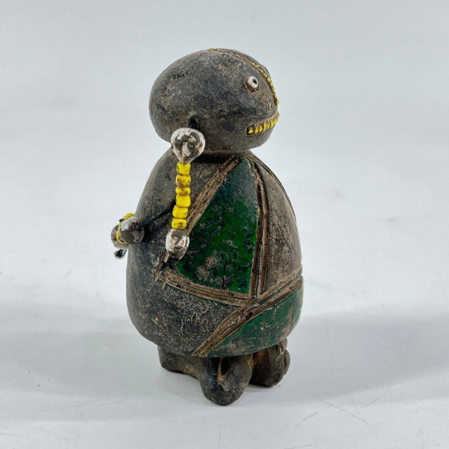 Early 20th Century Tikar Clay House God 5inch Cameroon For Sale In Denver - Image 6 of 6