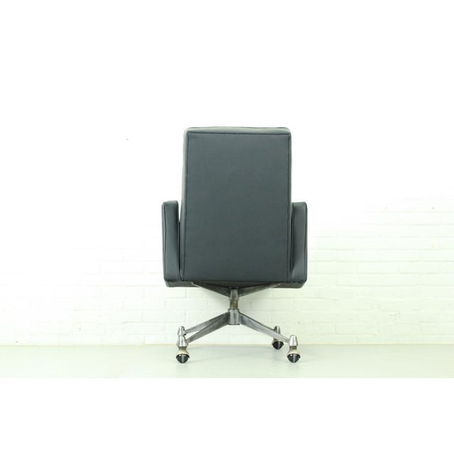 Black Model 98 Office Chair by Theo Ruth for Artifort, 1960s For Sale - Image 8 of 15
