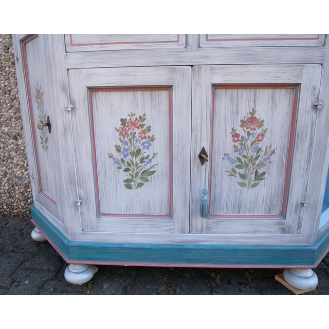 Vintage Lacquered Corner Sideboard. 1990s For Sale - Image 14 of 16