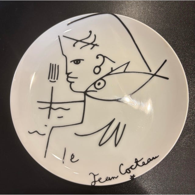 Limoges, France 1960s Expressionism Jean Cocteau “Les Têtes” Limoges Plates - Set of 4 For Sale - Image 4 of 7