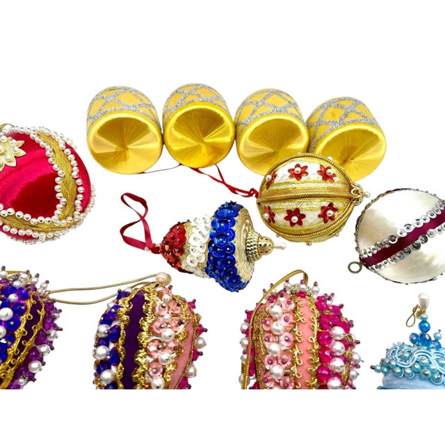 Vintage Bedazzled and Beaded Christmas Ornaments - a Set of 13 Pieces For Sale - Image 9 of 12